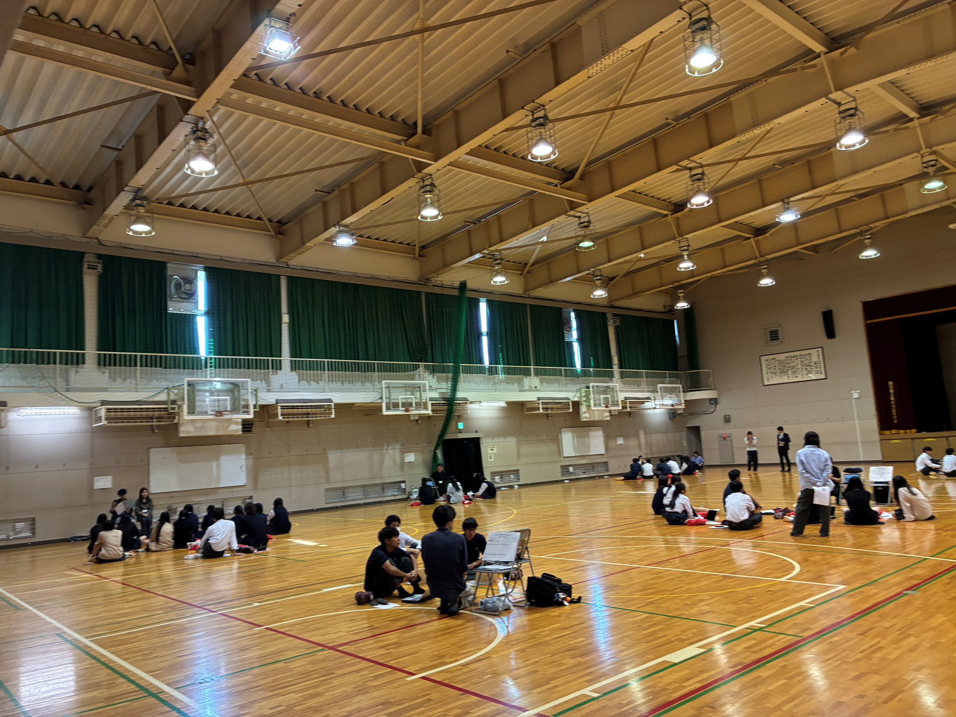学生図鑑　体育館